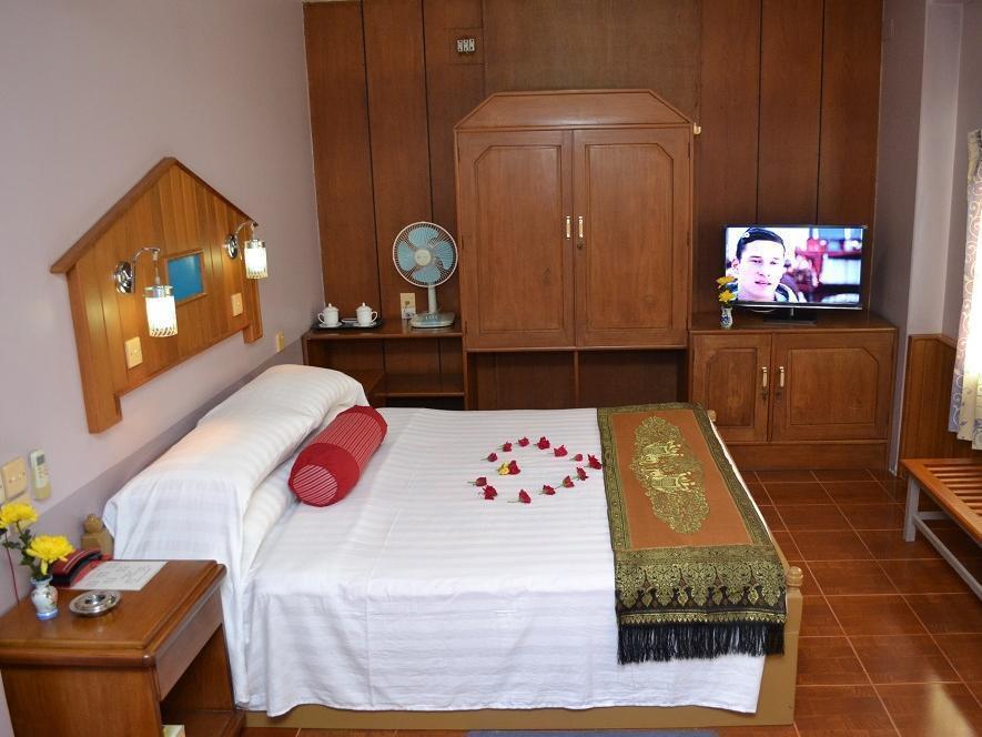 Royal City Hotel Mandalay Luaran gambar
