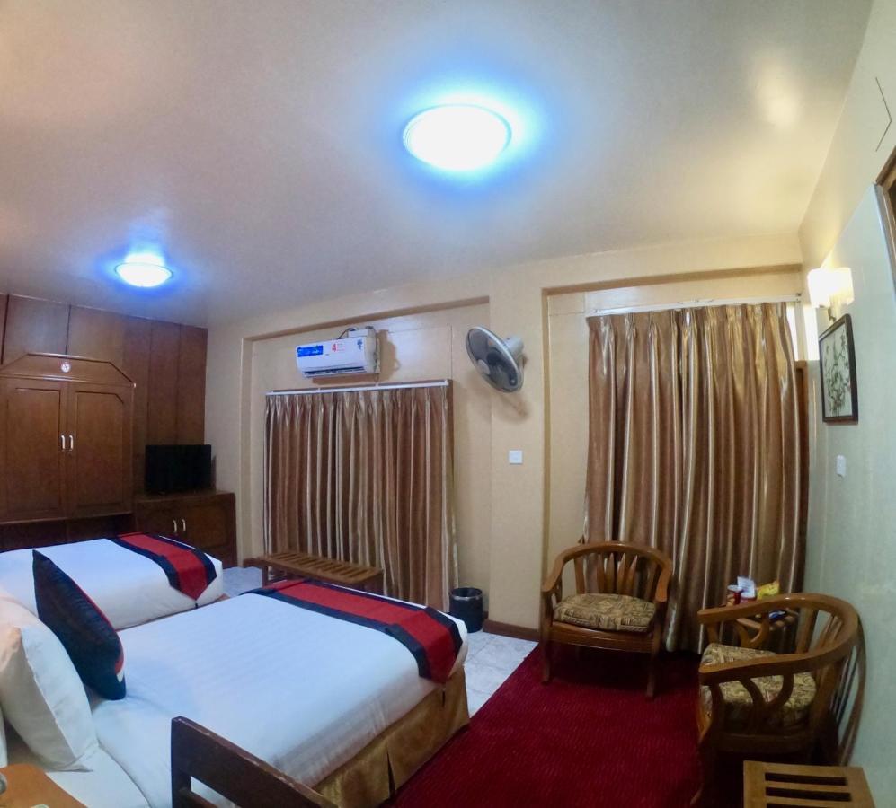 Royal City Hotel Mandalay Luaran gambar